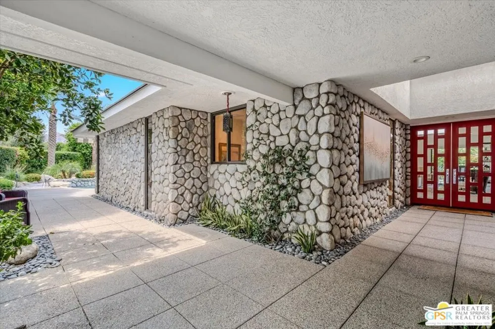 1 Park Lane Rancho Mirage, CA 92270