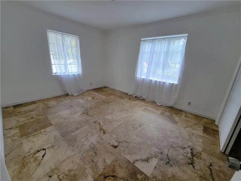 2531 FUNSTON STREET Hollywood, FL 33020