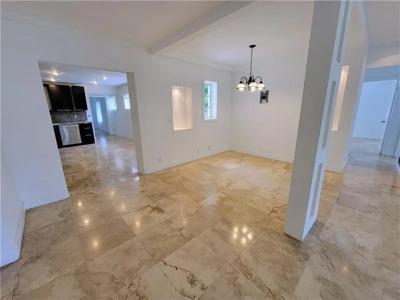 2531 FUNSTON STREET Hollywood, FL 33020