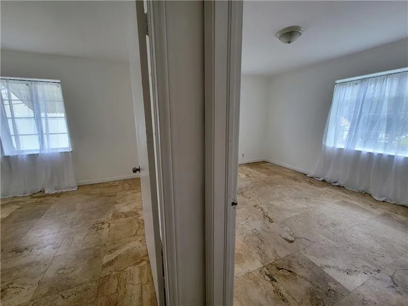 2531 FUNSTON STREET Hollywood, FL 33020