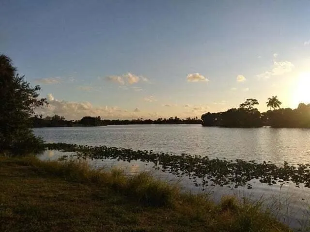 3000 Lake Osborne Drive #111 Lake Worth, FL 33461