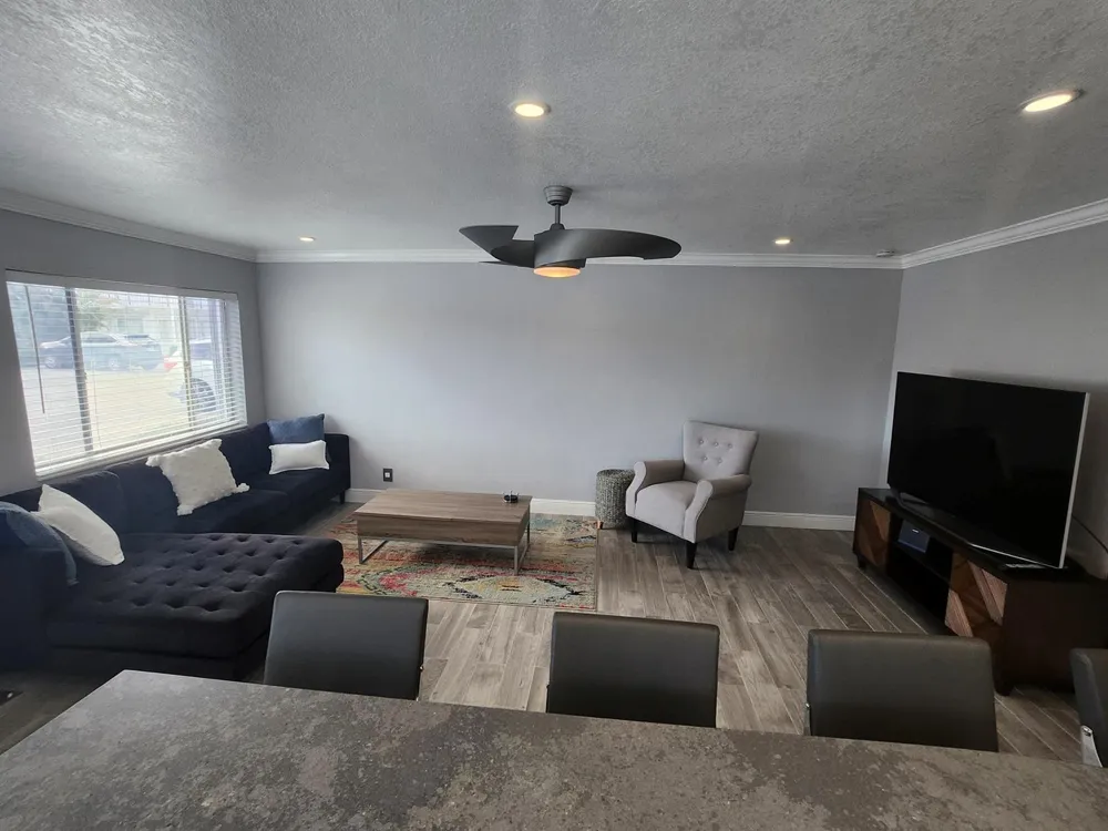 3000 Lake Osborne Drive #111 Lake Worth, FL 33461