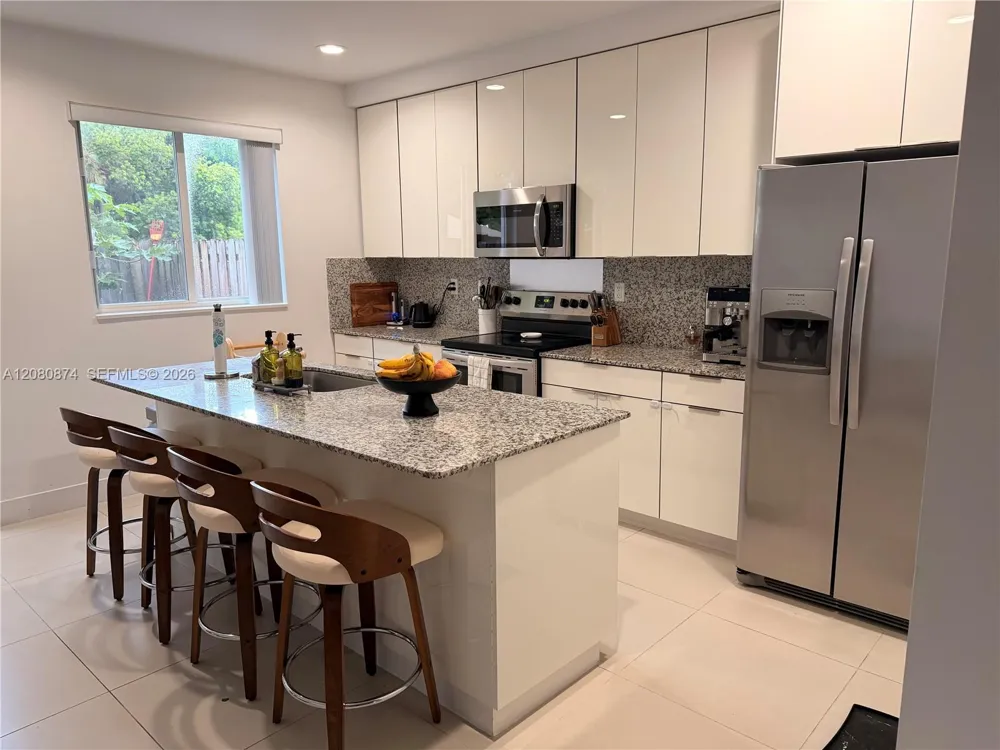 14049 SW 126th Path Miami, FL 33186