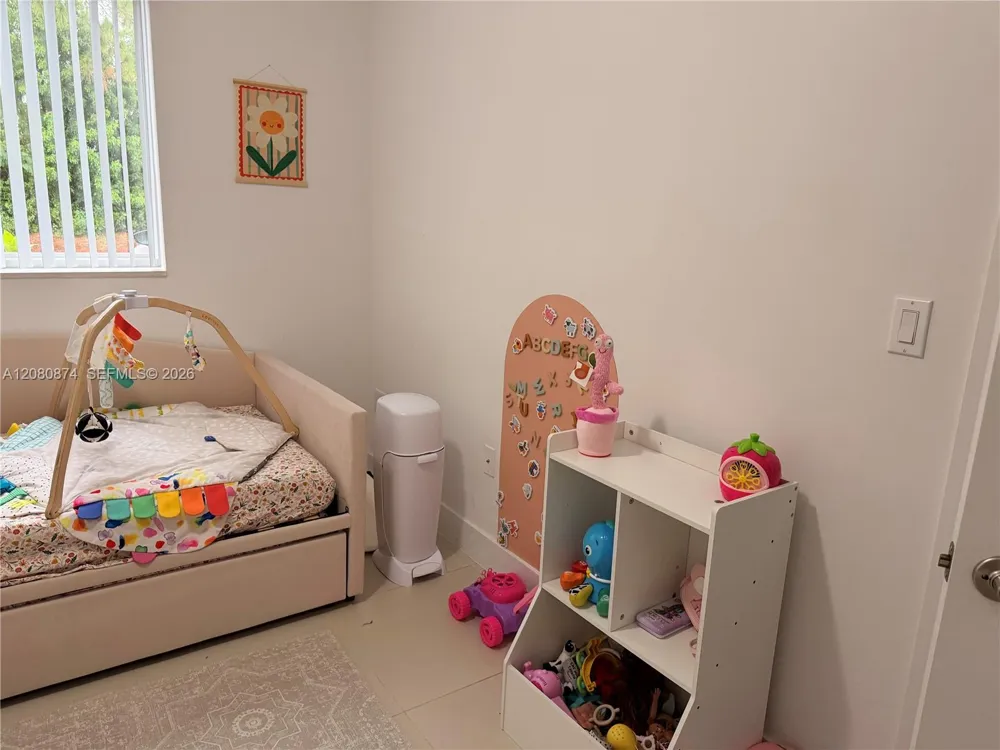 14049 SW 126th Path Miami, FL 33186