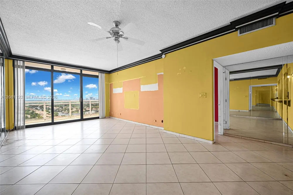 1600 S Ocean Dr #PHD Hollywood, FL 33019