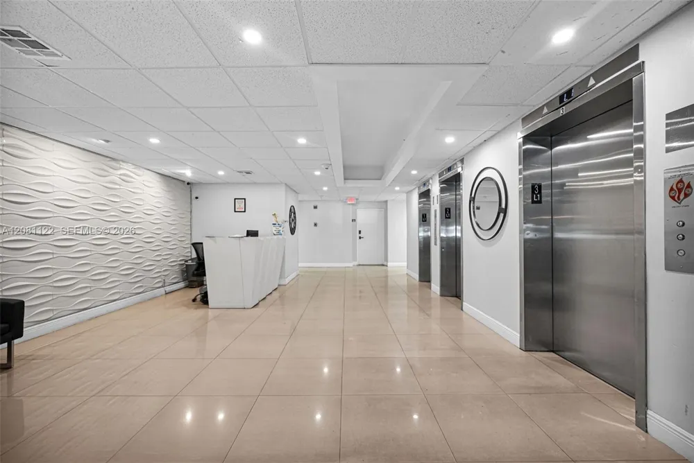 1600 S Ocean Dr #PHD Hollywood, FL 33019