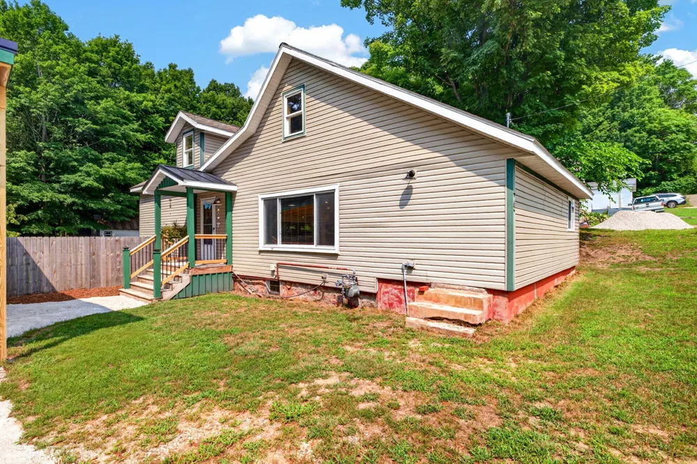 75 Elliott Street Shelby Village, MI 49455