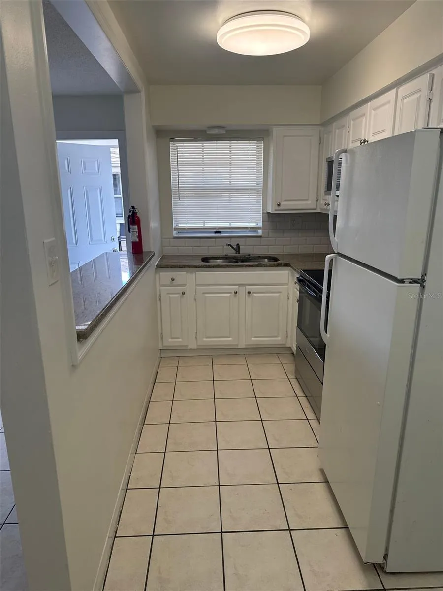 500 75TH AVENUE #10 St Petersburg, FL 33702