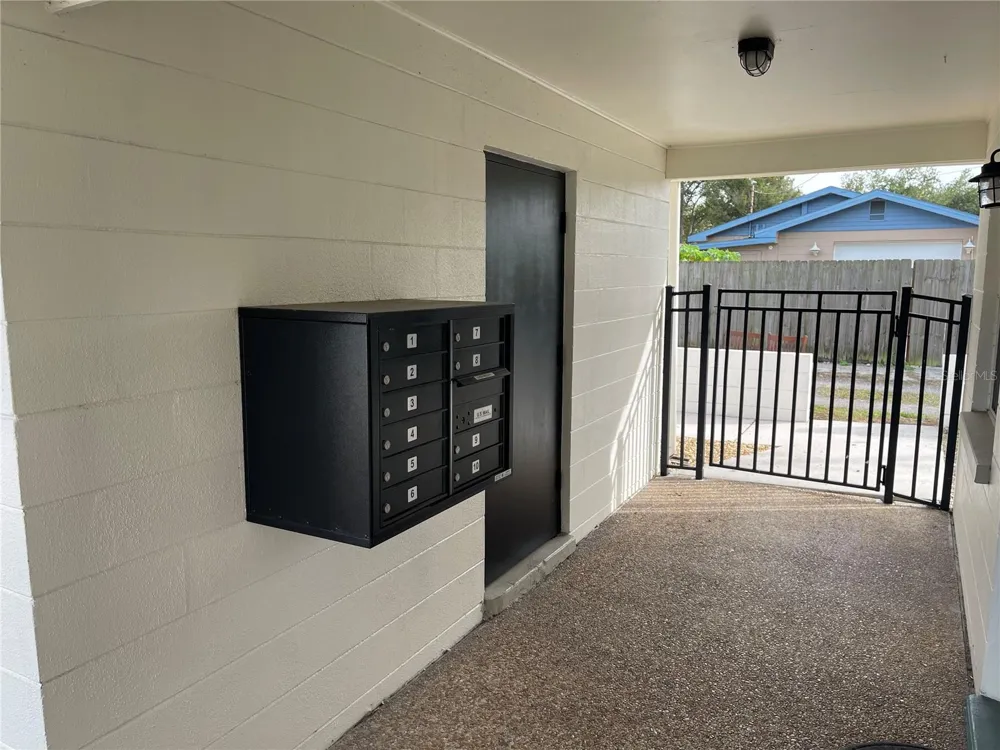 500 75TH AVENUE #10 St Petersburg, FL 33702