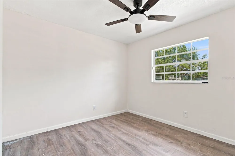 1719 JULIAN LN DRIVE Tampa, FL 33619