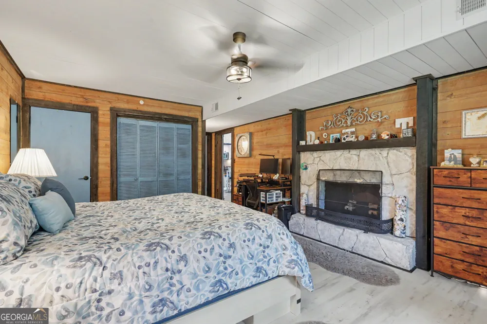 239 Shakespeare DR Clayton, GA 30525