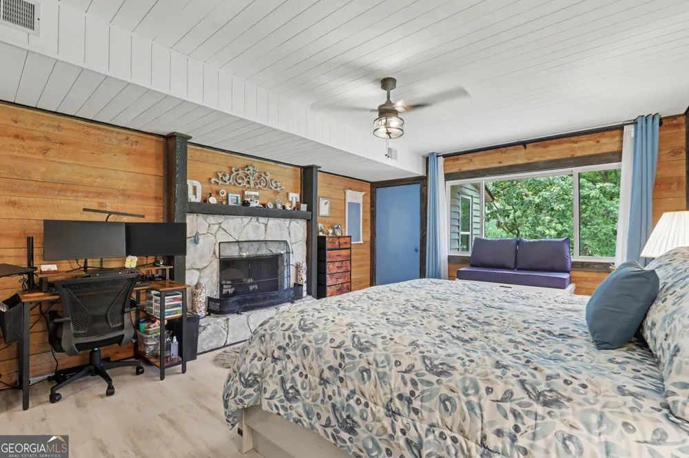 239 Shakespeare DR Clayton, GA 30525