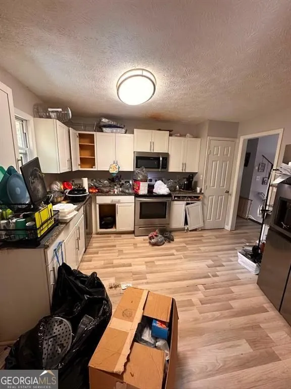 116 Peartree LN Riverdale, GA 30274