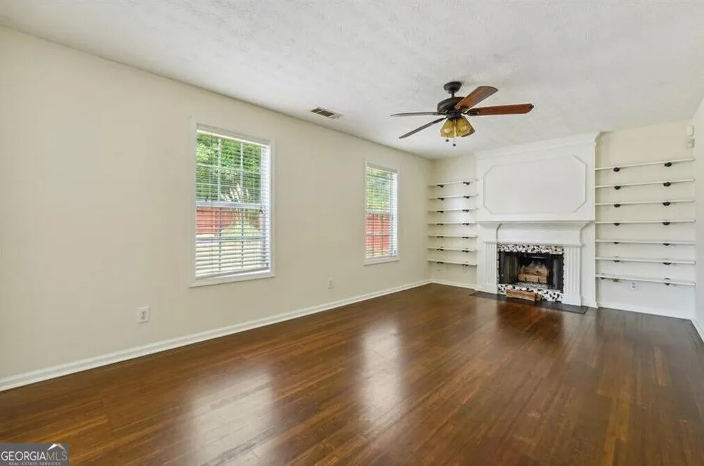 4255 Old House DR Conley, GA 30288
