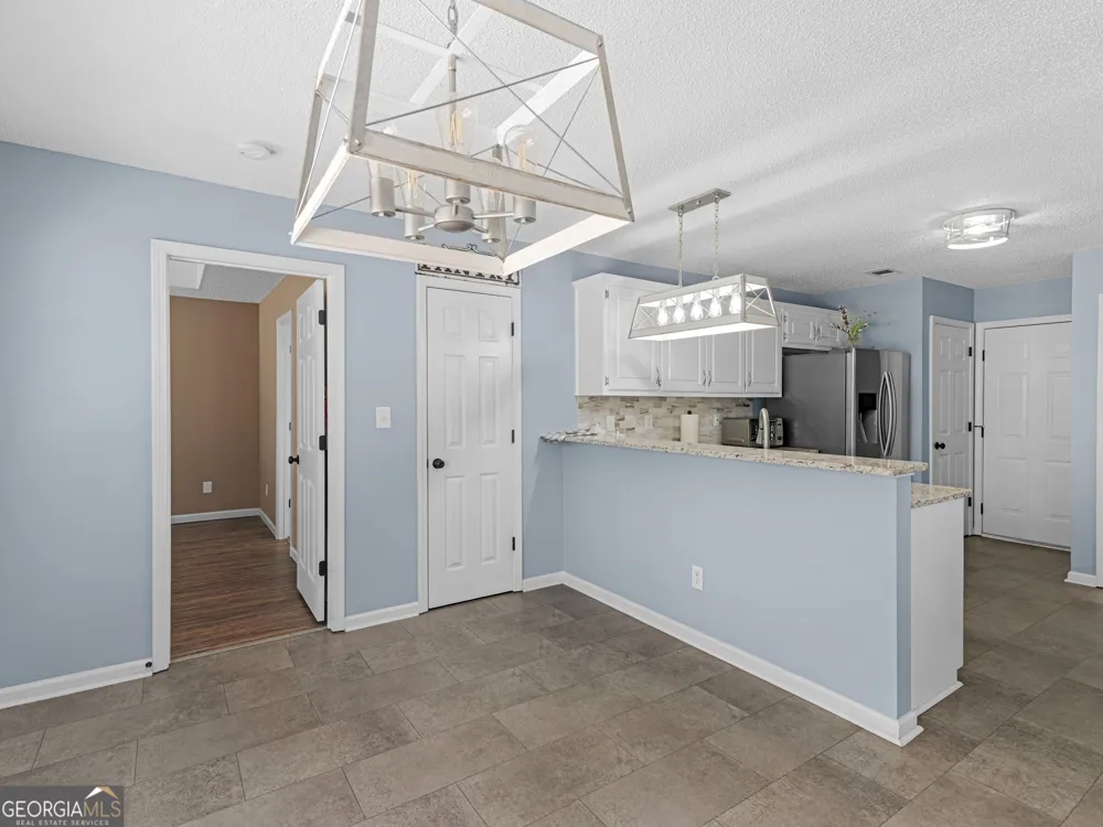 420 Colvin DR Locust Grove, GA 30248