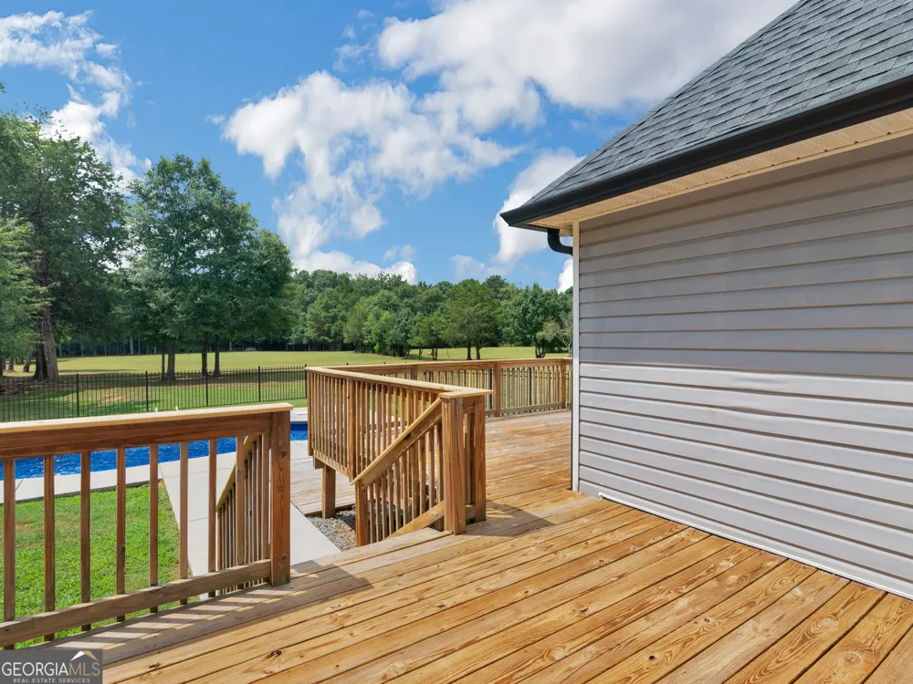 420 Colvin DR Locust Grove, GA 30248
