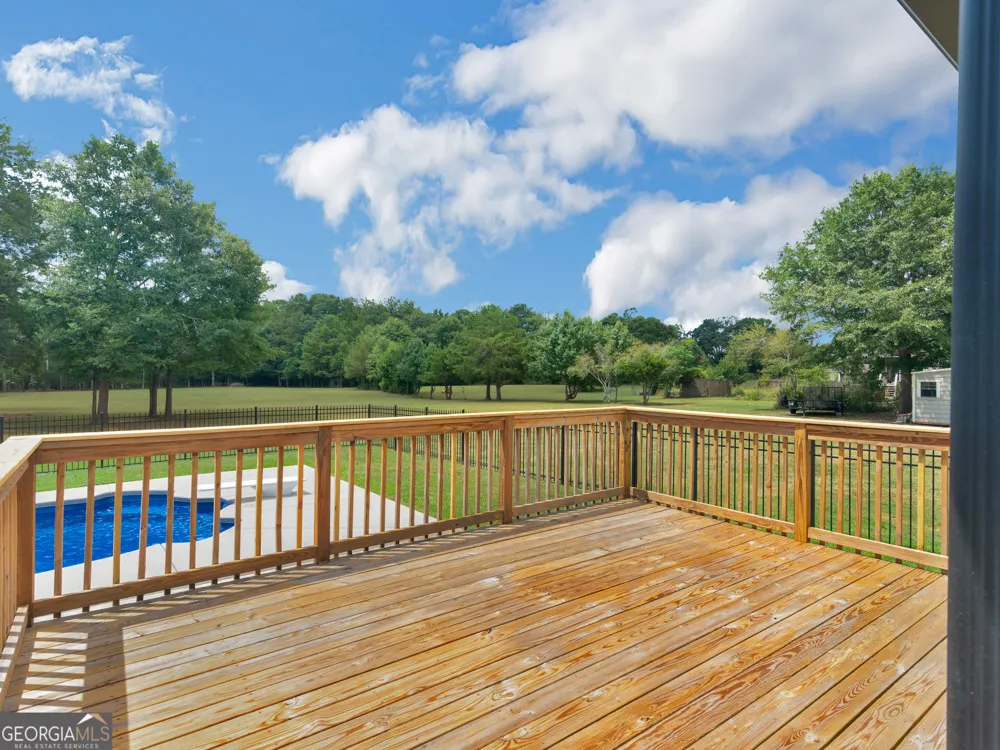 420 Colvin DR Locust Grove, GA 30248
