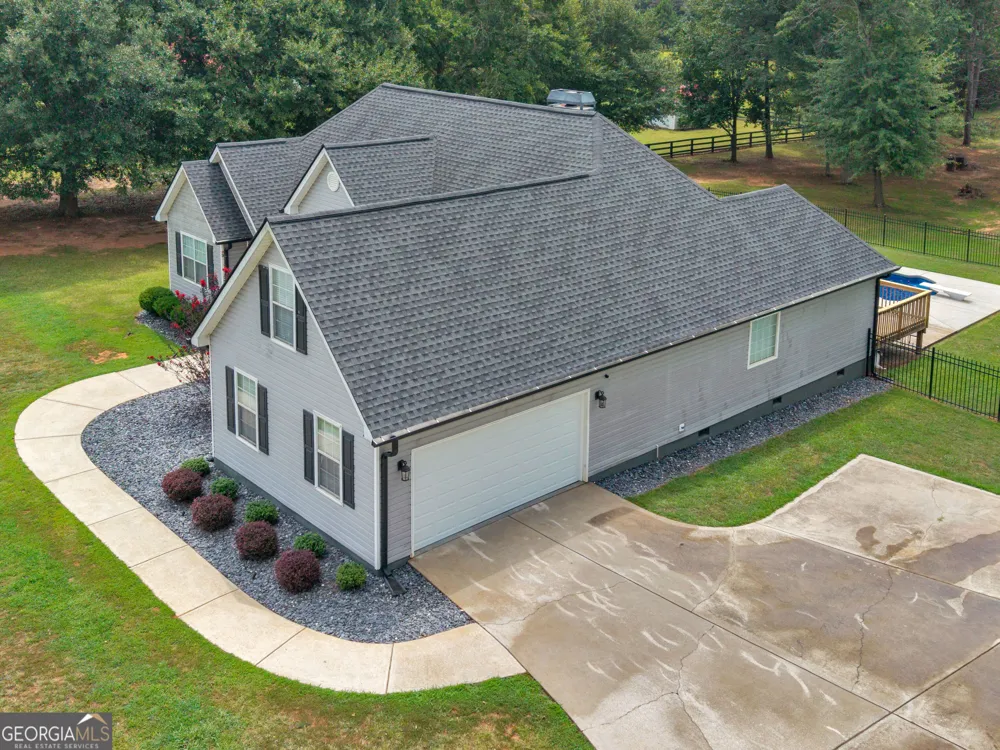 420 Colvin DR Locust Grove, GA 30248