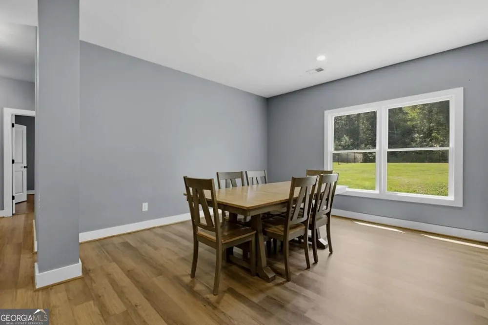 368 Pine RD Rockmart, GA 30153