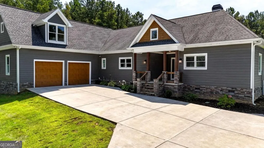 368 Pine RD Rockmart, GA 30153