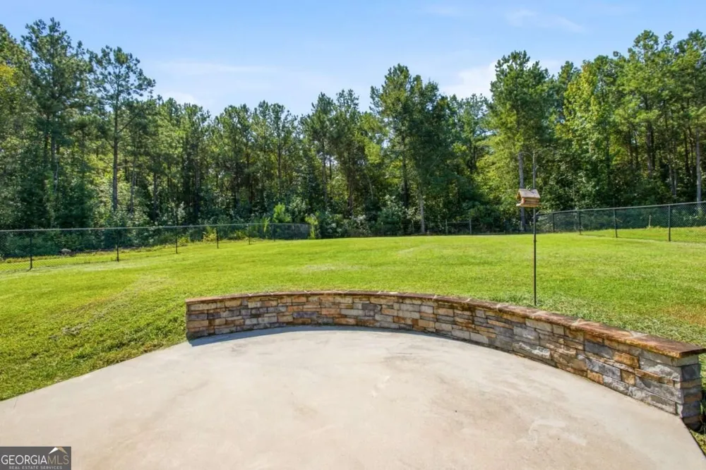 368 Pine RD Rockmart, GA 30153