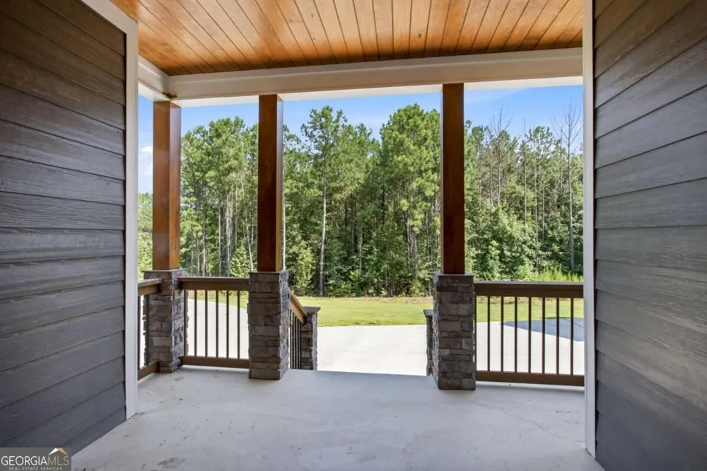 368 Pine RD Rockmart, GA 30153