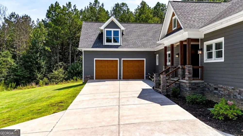368 Pine RD Rockmart, GA 30153