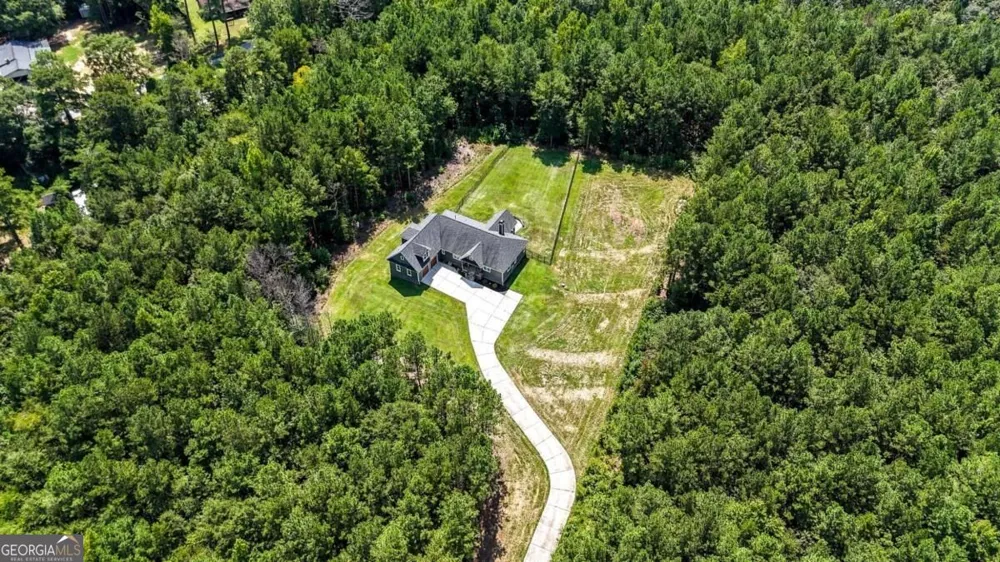 368 Pine RD Rockmart, GA 30153