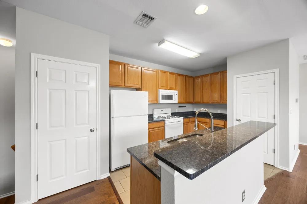 7501 Shadowridge Run #102 Austin, TX 78749