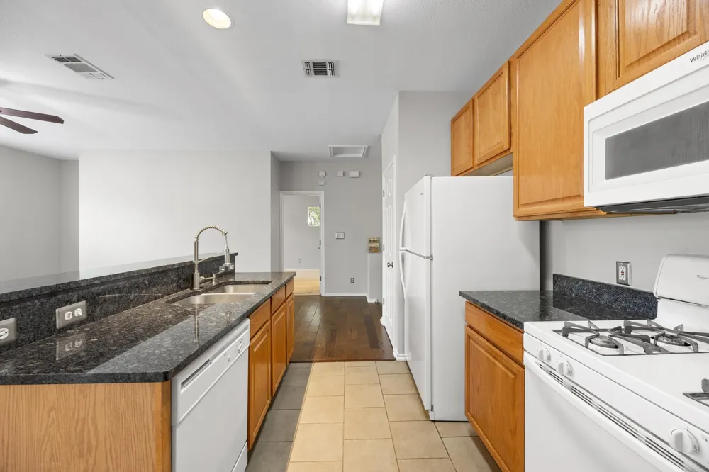 7501 Shadowridge Run #102 Austin, TX 78749