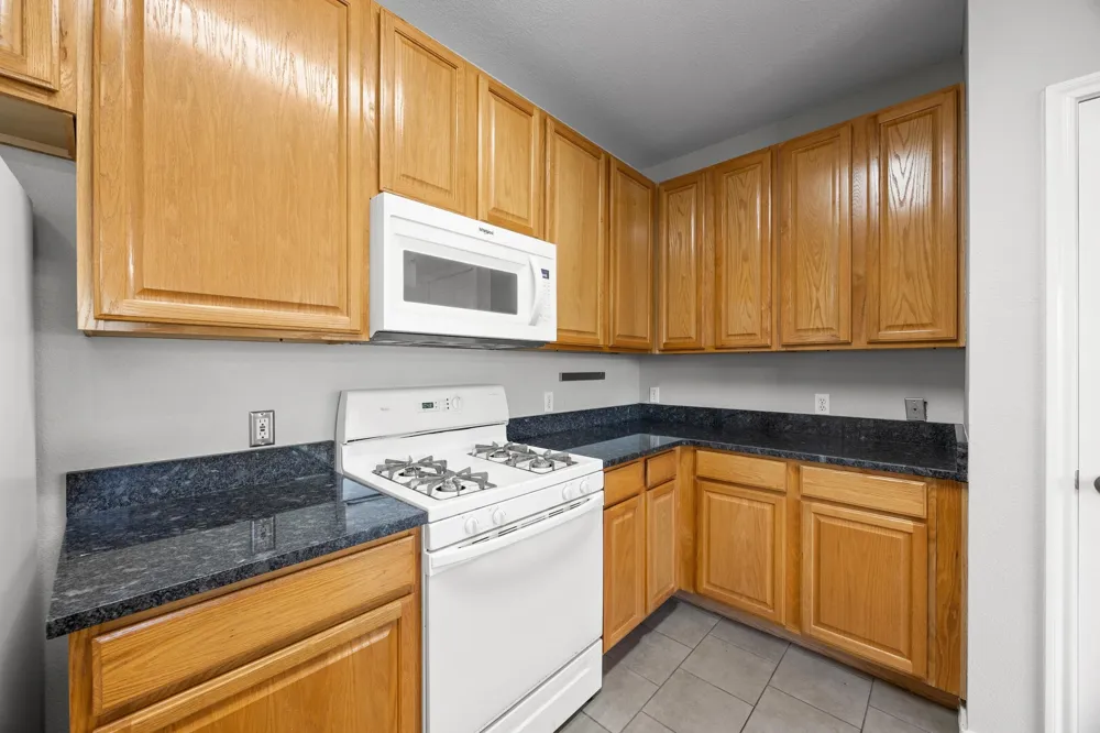 7501 Shadowridge Run #102 Austin, TX 78749