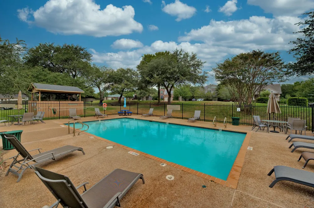 7501 Shadowridge Run #102 Austin, TX 78749
