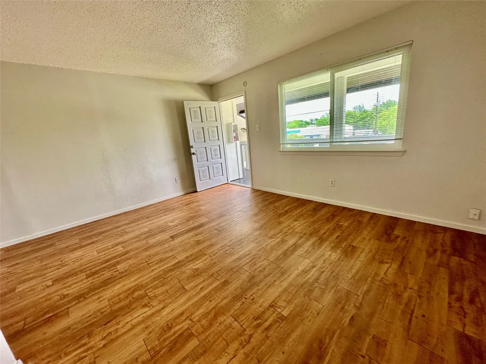 10810 Newmont Road #7 Austin, TX 78758