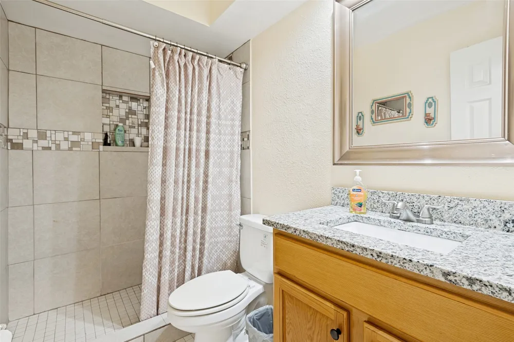 300 Monica Street Glenn Heights, TX 75154