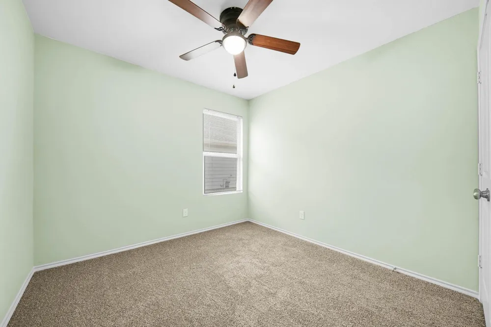110 Oakwood Court Huntsville, TX 77320