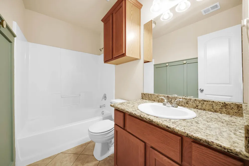 110 Oakwood Court Huntsville, TX 77320