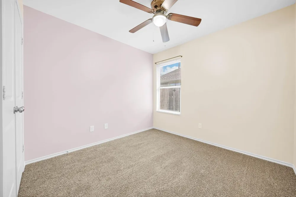 110 Oakwood Court Huntsville, TX 77320