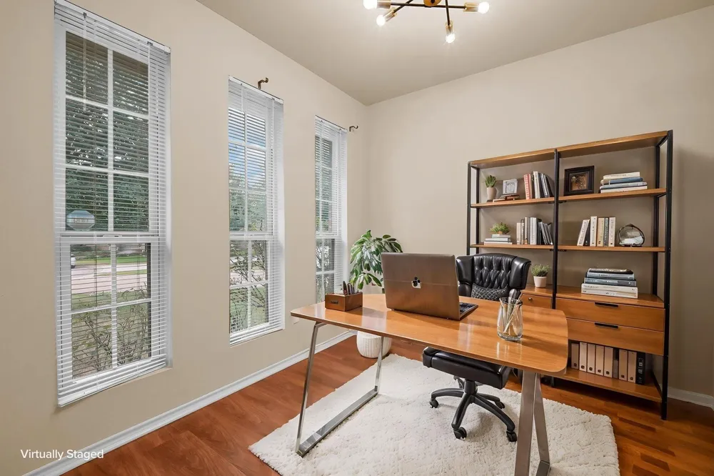110 Oakwood Court Huntsville, TX 77320