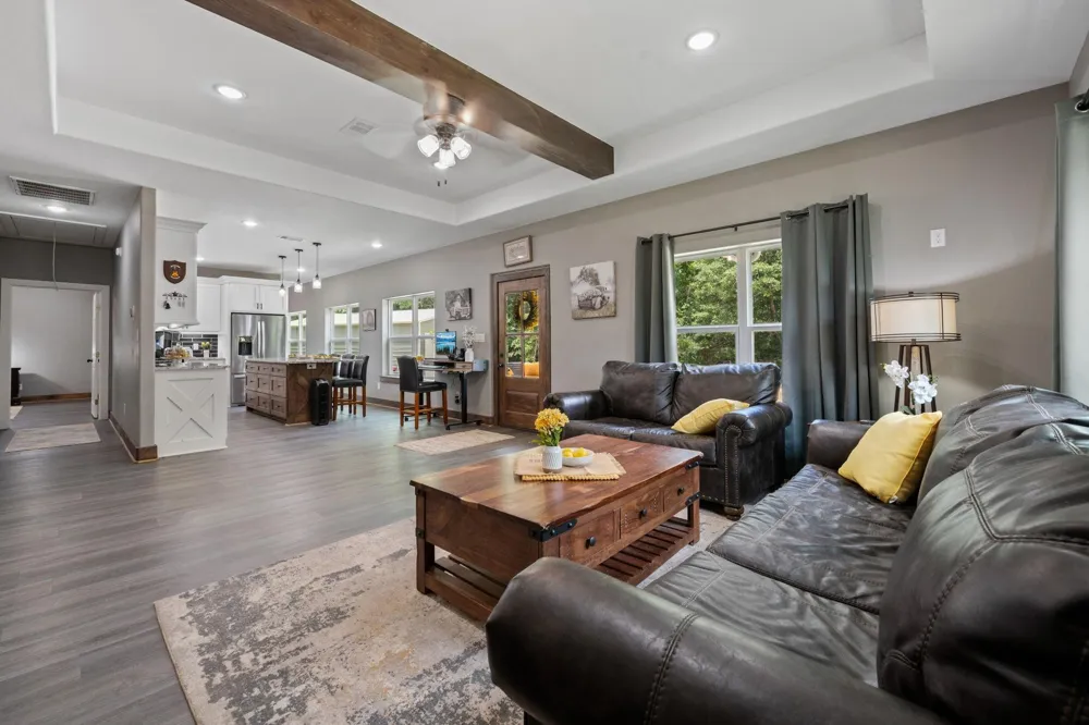 376 Jill Street Shepherd, TX 77371