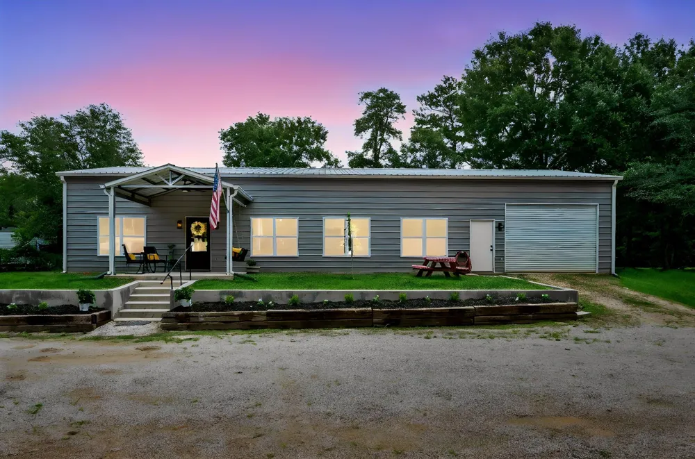376 Jill Street Shepherd, TX 77371