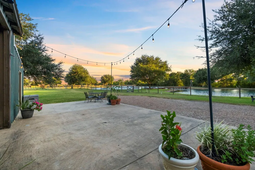 13319 Colony Road Needville, TX 77461