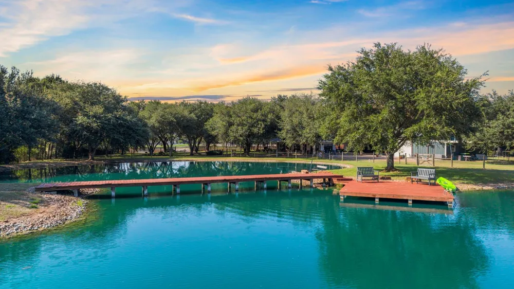 13319 Colony Road Needville, TX 77461