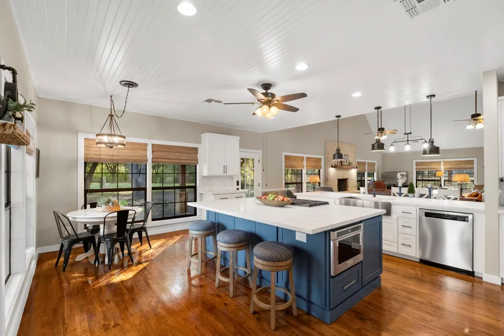 13319 Colony Road Needville, TX 77461