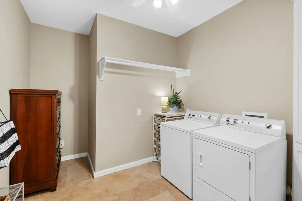 13319 Colony Road Needville, TX 77461