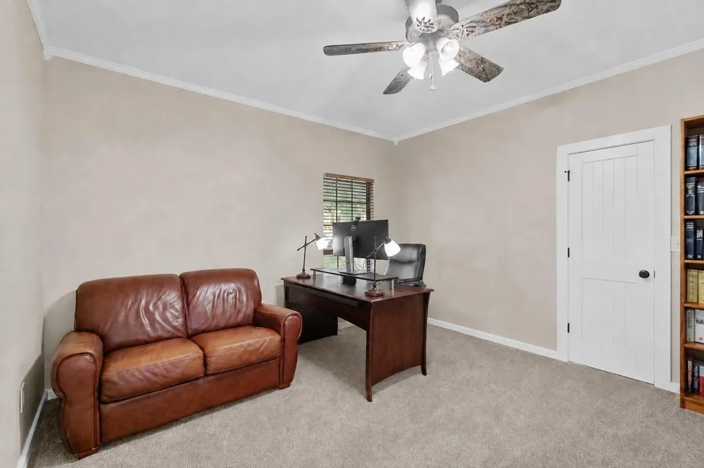 13319 Colony Road Needville, TX 77461
