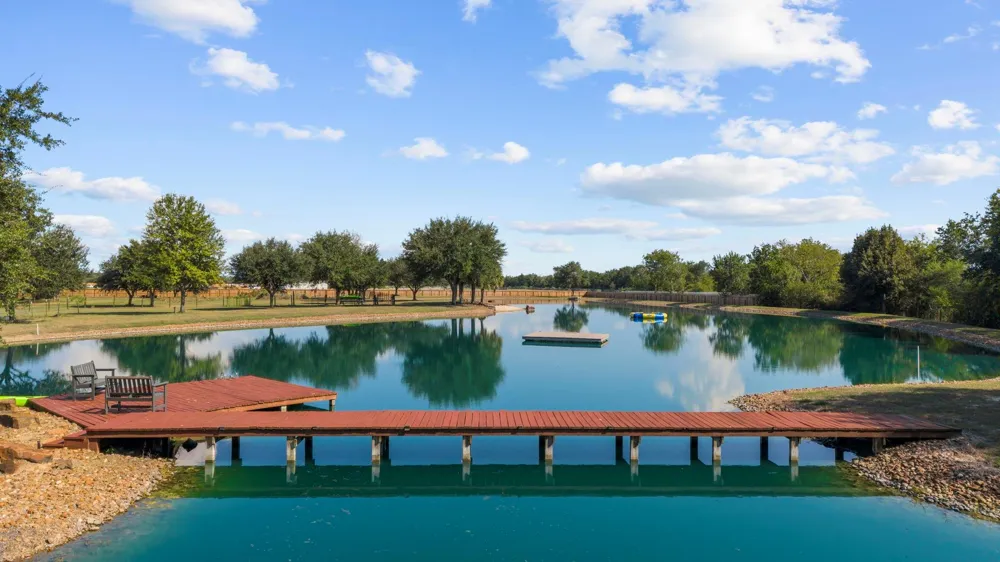 13319 Colony Road Needville, TX 77461