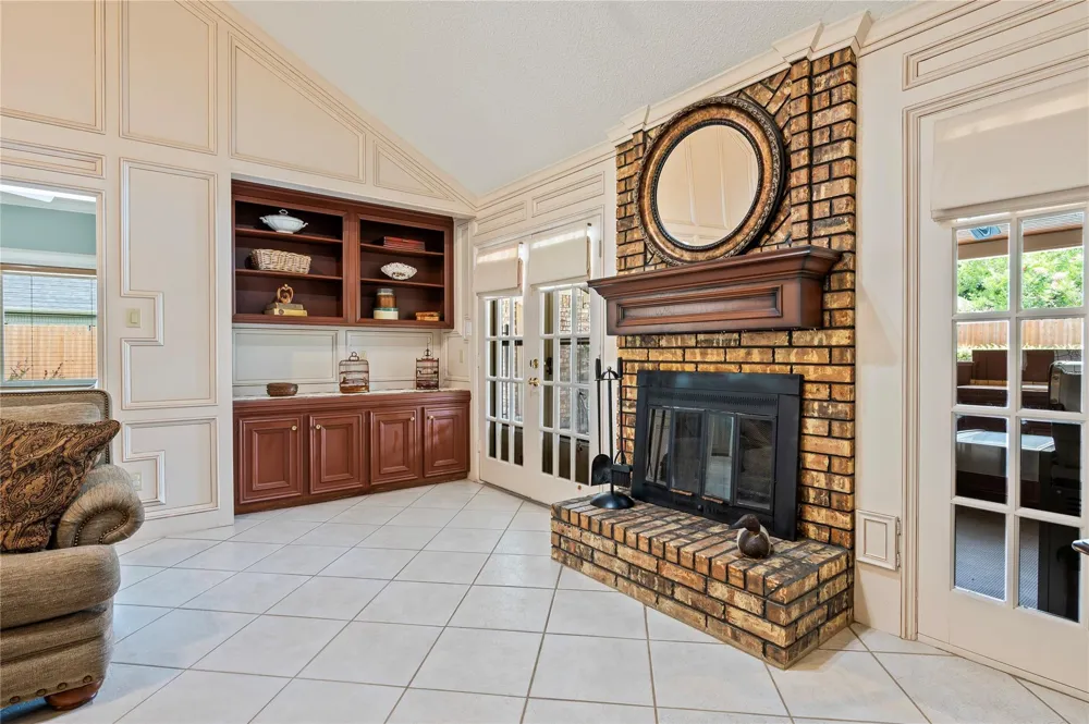 1603 White Wing Circle Friendswood, TX 77546