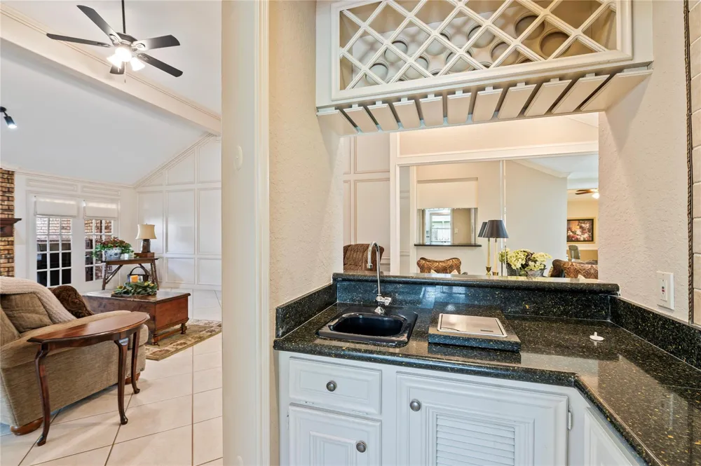 1603 White Wing Circle Friendswood, TX 77546