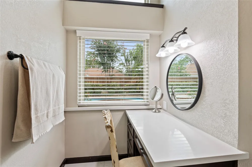 1603 White Wing Circle Friendswood, TX 77546