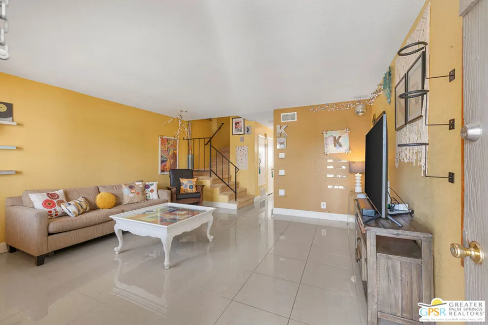 357 W Mariscal Road Palm Springs, CA 92262
